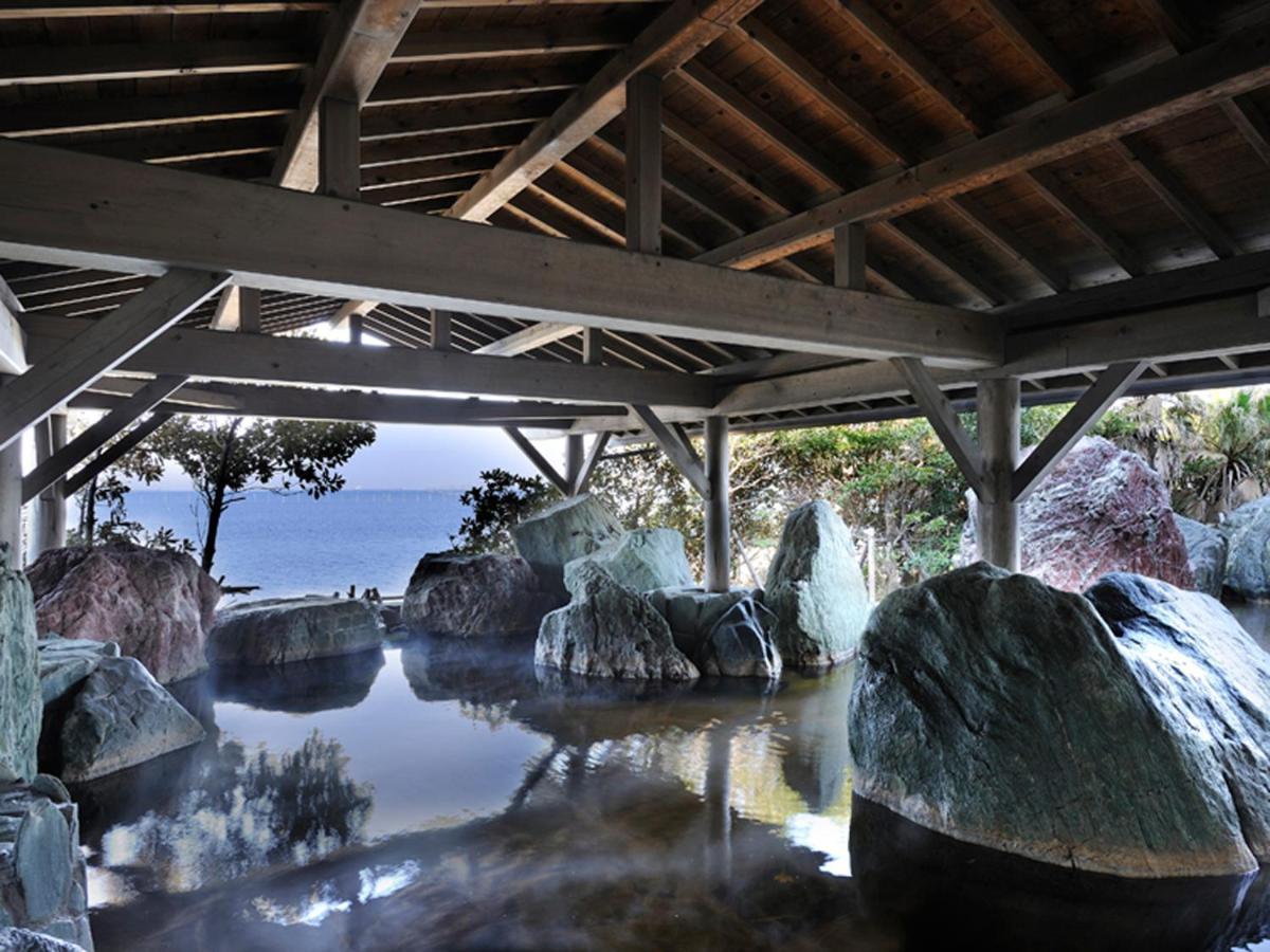 Ryugujo Spa Hotel Mikazuki Ryugutei Кісарадзу Екстер'єр фото