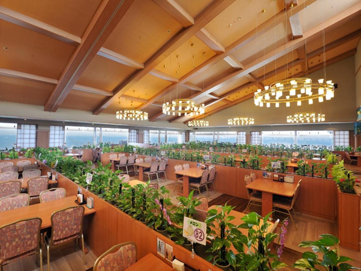 Ryugujo Spa Hotel Mikazuki Ryugutei Кісарадзу Екстер'єр фото